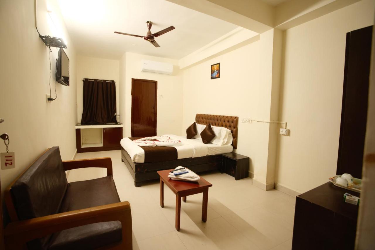 Ganesh Guest House Chennai Exterior foto